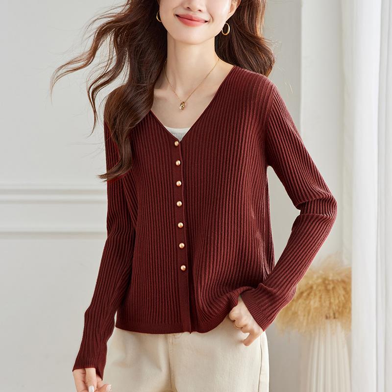 Simple and Fashionable V-neck Sweater for Women In Spring New V-neck Slim Solid Color Cardigan Top for Women