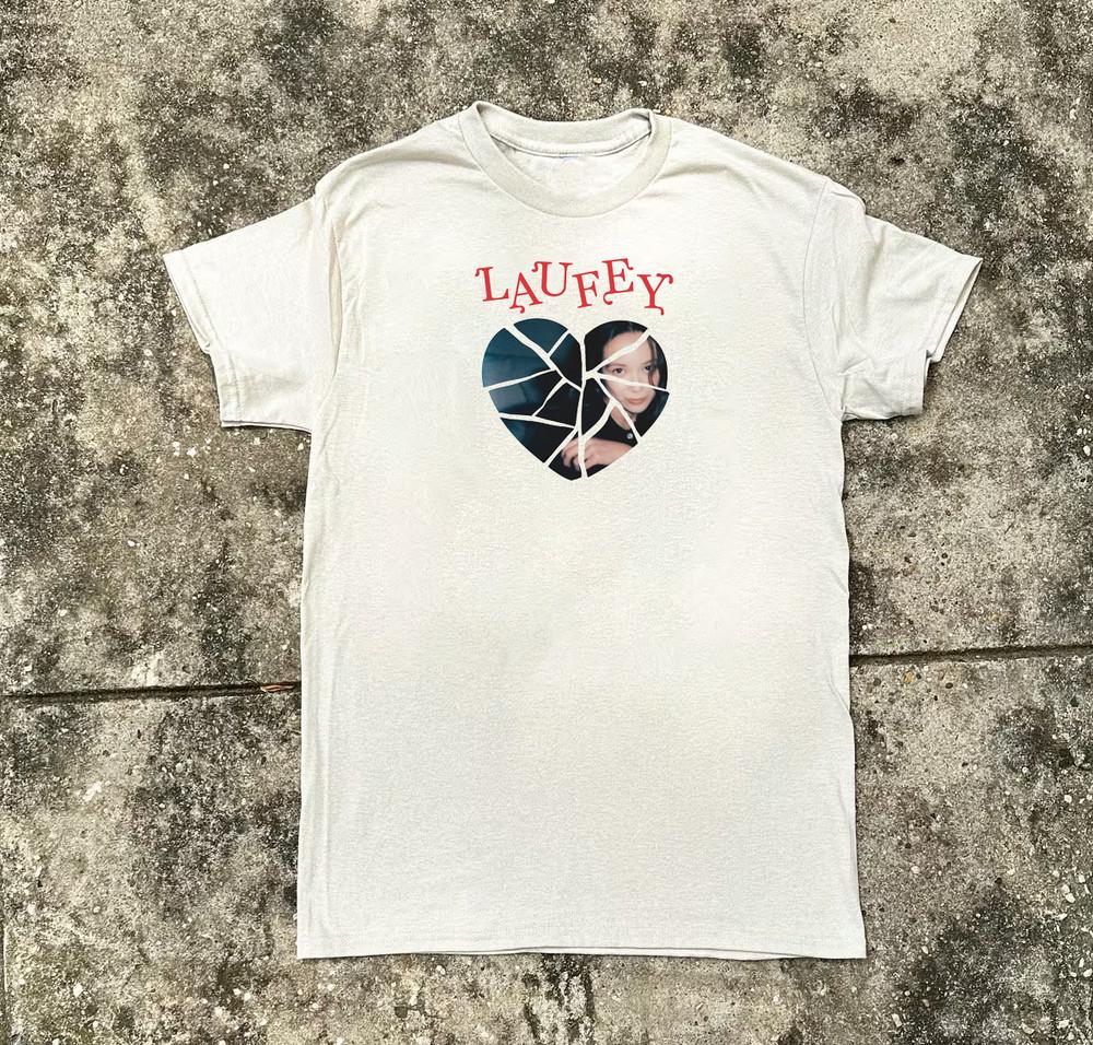 NEW Laufey Collection Unisex S to 5XL Cotton Unisex T-shirt MD120 Unisex T-Shirt XXXL