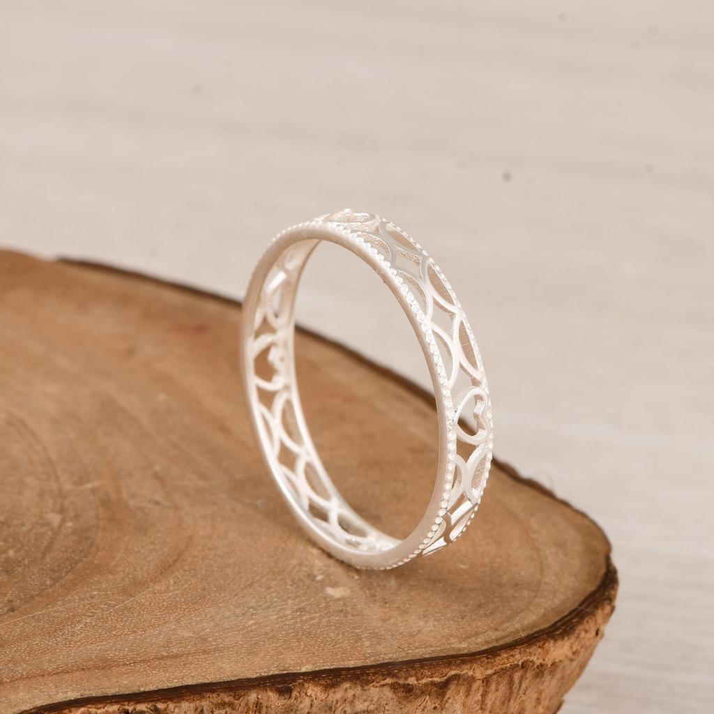 Dainty Heart Cutout Silver Ring, 925 Sterling Silver Stacking Band, Delicate Romantic Ring, Minimalist Everyday Ring, Gift for Women