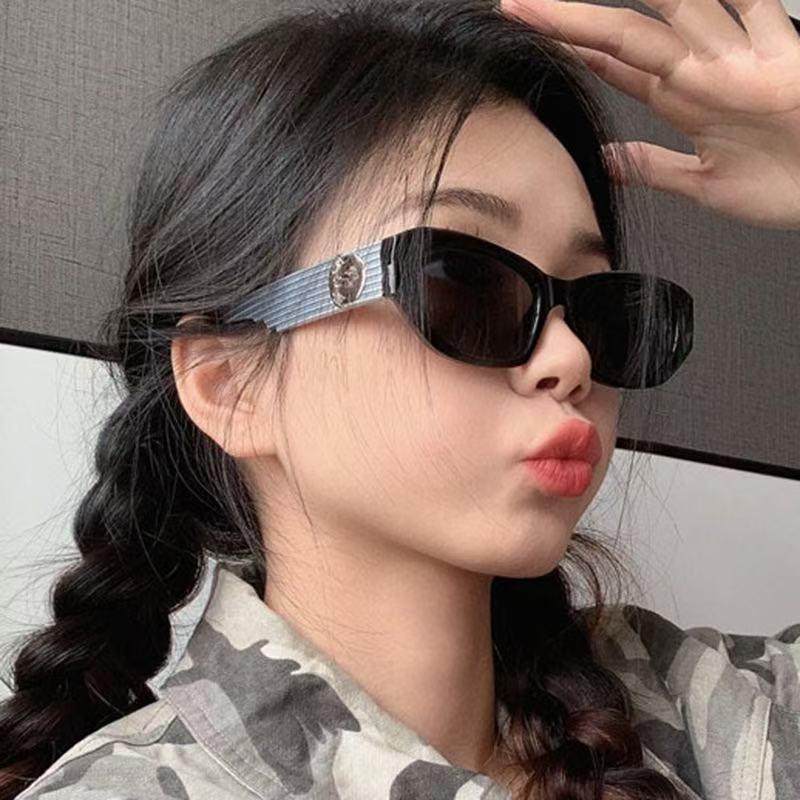 Retro Cat Eye Sunglasses No Makeup Contrasting Colors Trendy Small Face Fashionable Street Photography, Sunglasses 7746