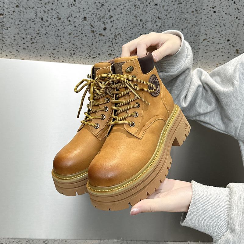 Spring new thick-soled Martin boots women's leather heightening British style short boots outdoor leisure sports rhubarb boots