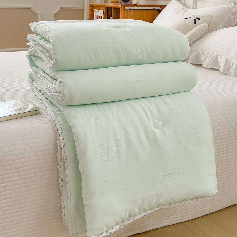 LISM Ice Silk Feel Cooling Quilt