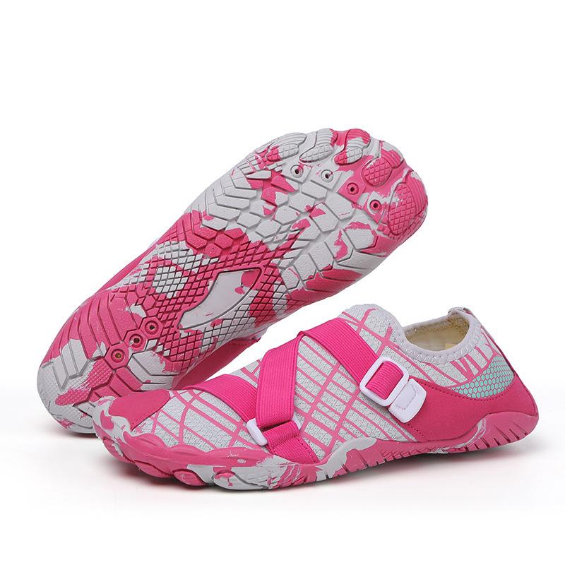 

New creek shoes summer rock climbing five-finger shoes outdoor mountaineering beach shoes sports wading swimming shoes casual shoes 46 рожевий