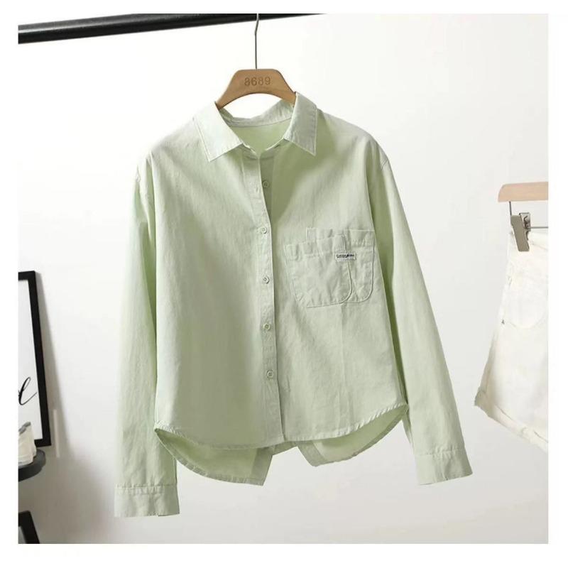 Krótka bawełniana koszula z rozcięciem na plecach dla kobiet 2025 Nowa Jesień Styl Koreański Casualowy Trend Odzieży Wierzchniej