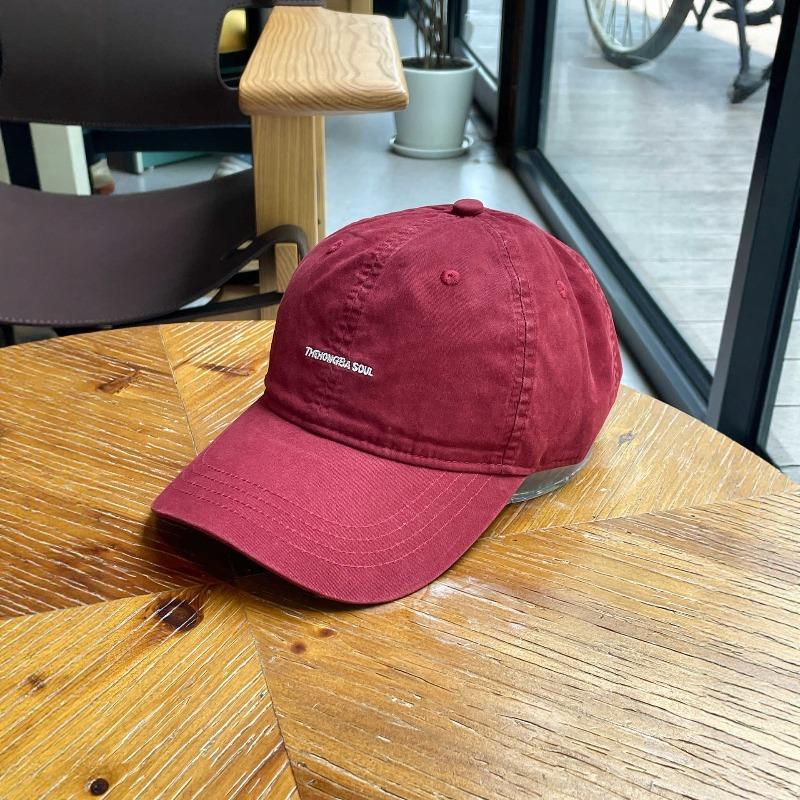 Simple and stylish embroidery small letter soft top baseball cap men's four seasons peaked cap women