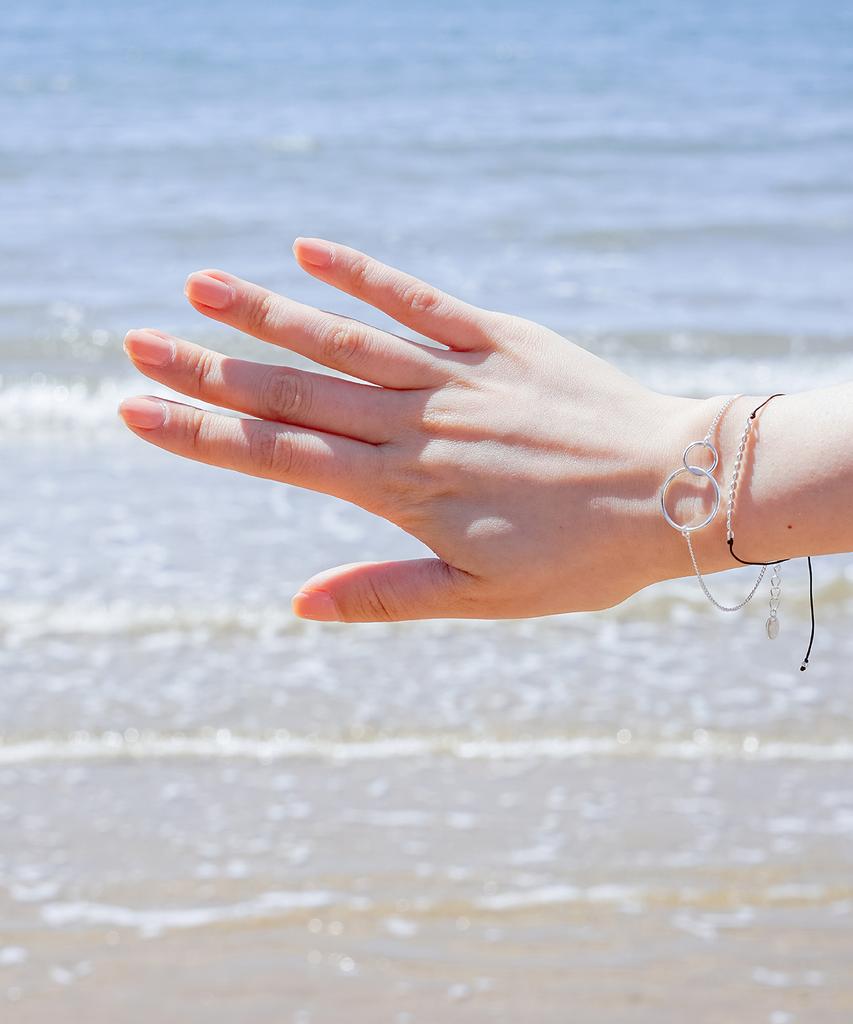 One Enough Circle Ring Bracelet