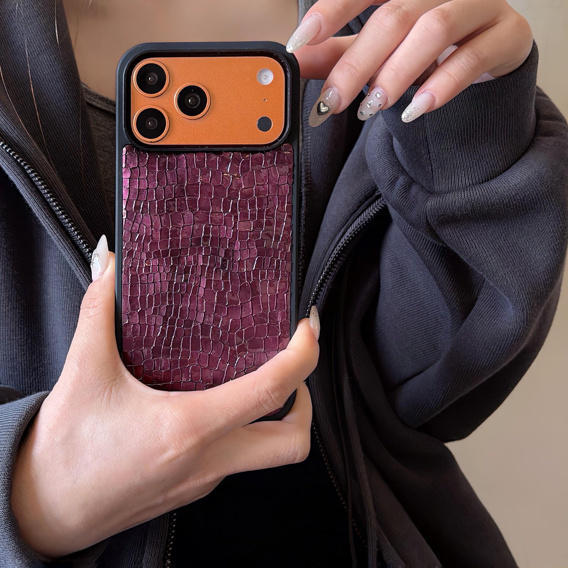 

Crocodile Grain Leather iPhone 14 Pro Case - Magnetic Suction & Drop-Proof, Fits 17Pro Apple 14 Plus