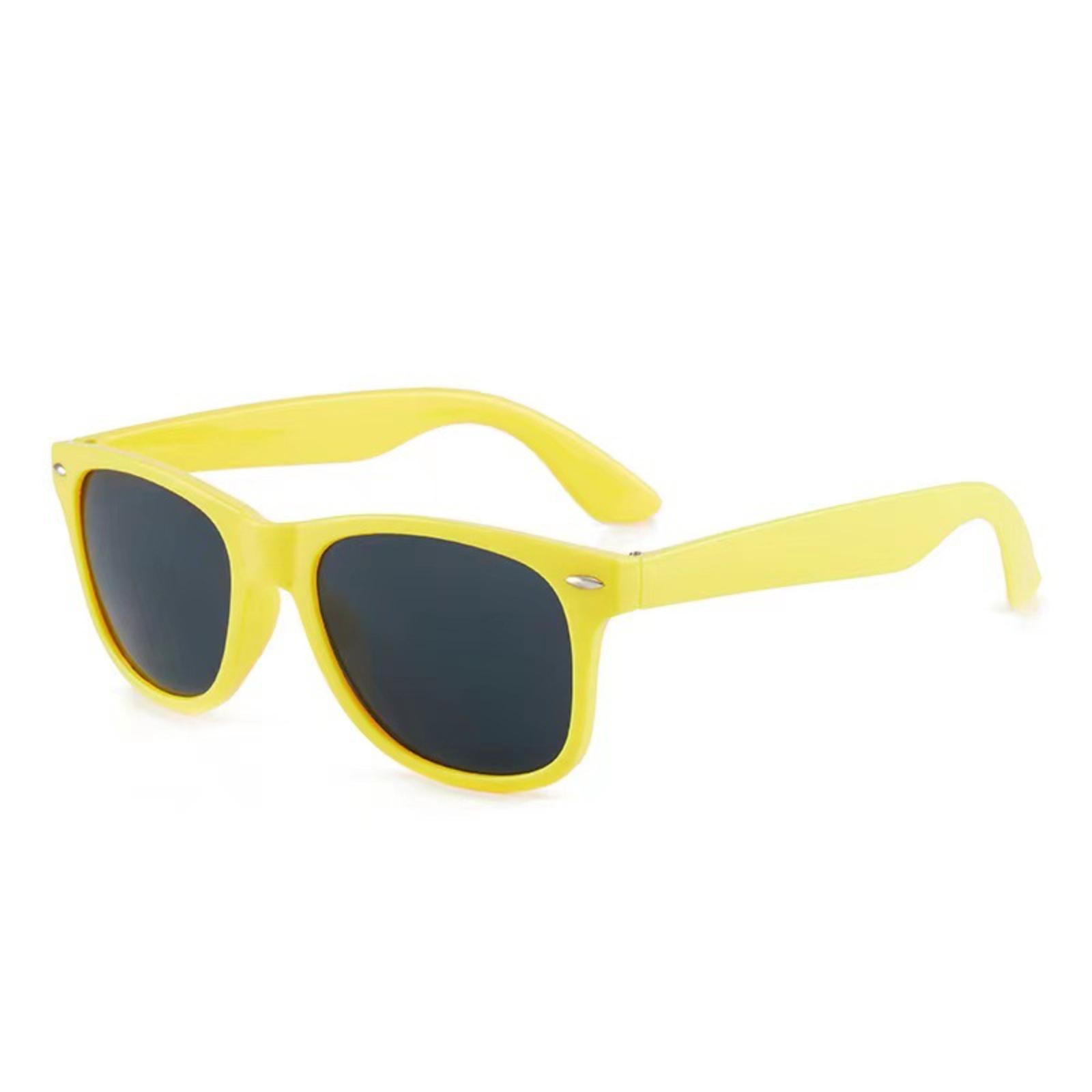 

Retro-inspired Round Sunglasses With Stud Detailing Japanese And Korean-inspired Fashion Sunglasses European And American- Polarised Sunglasses One Size красный