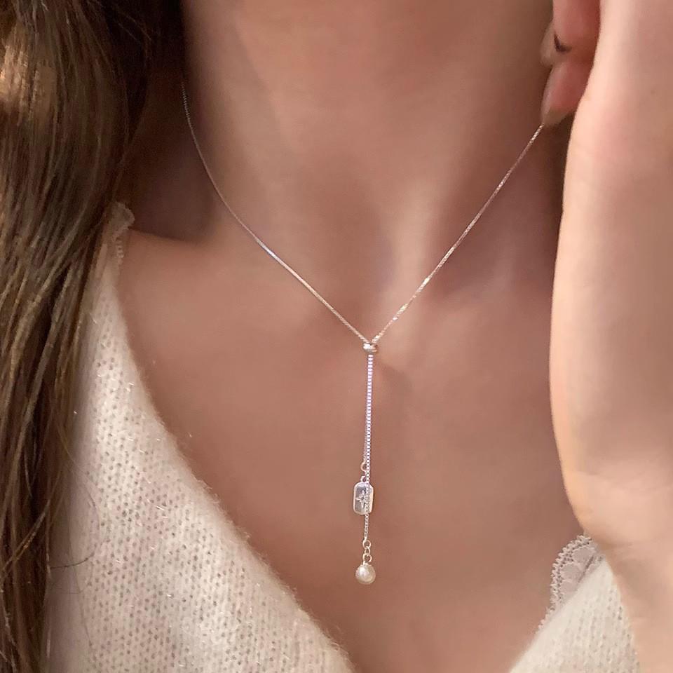S925 Sterling Silver Pearl Necklace - Non-Fading High-End Clavicle Chain, Light Luxury Versatile Pendant for Women, New Summer Collection.