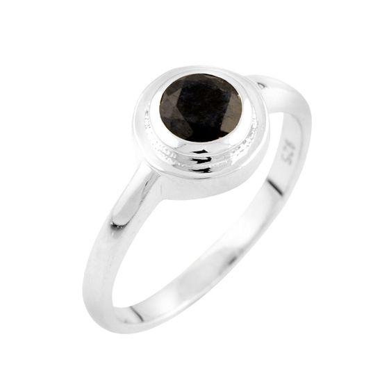 Stříbrný prsten s přírodním safírem 0,65ct (0870120) 2,39 g. 925 vzorků
