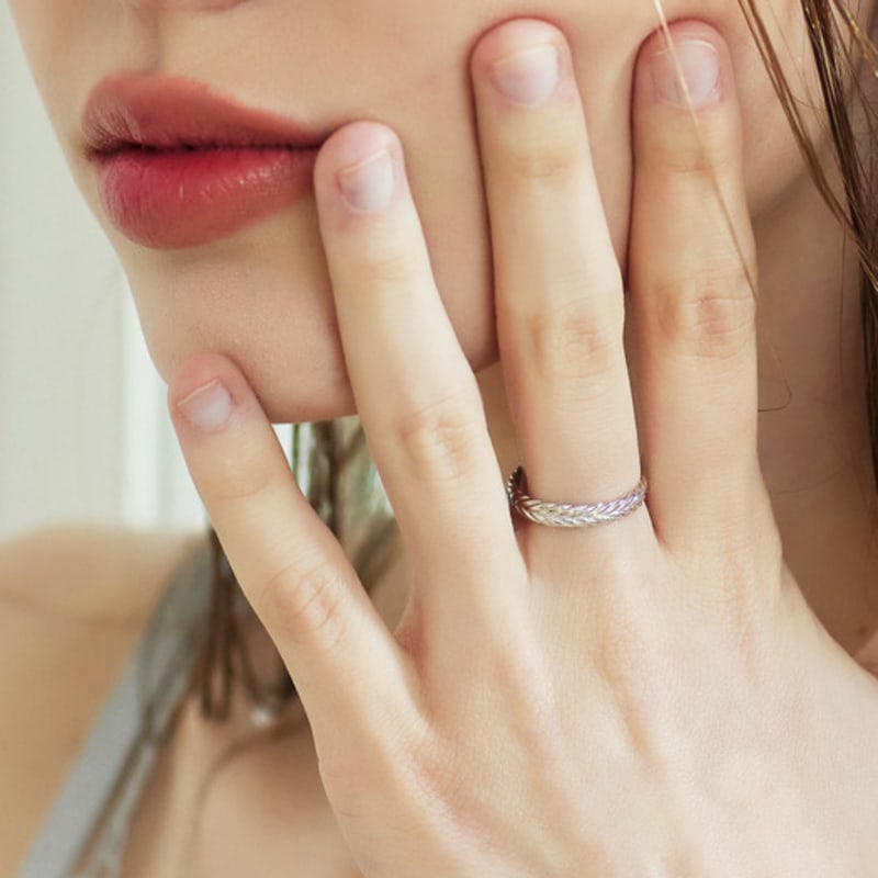 ENOUGHLIP Esito Unique Ring