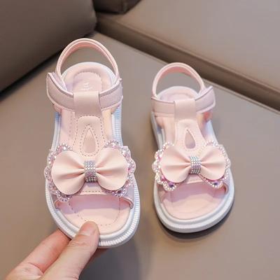 Sandálias para meninas 2024 Verão Crianças Princesa Sapatos de Praia Estudantes Confortáveis Doces Princesa Sapatos da Moda Temperamento Elegante