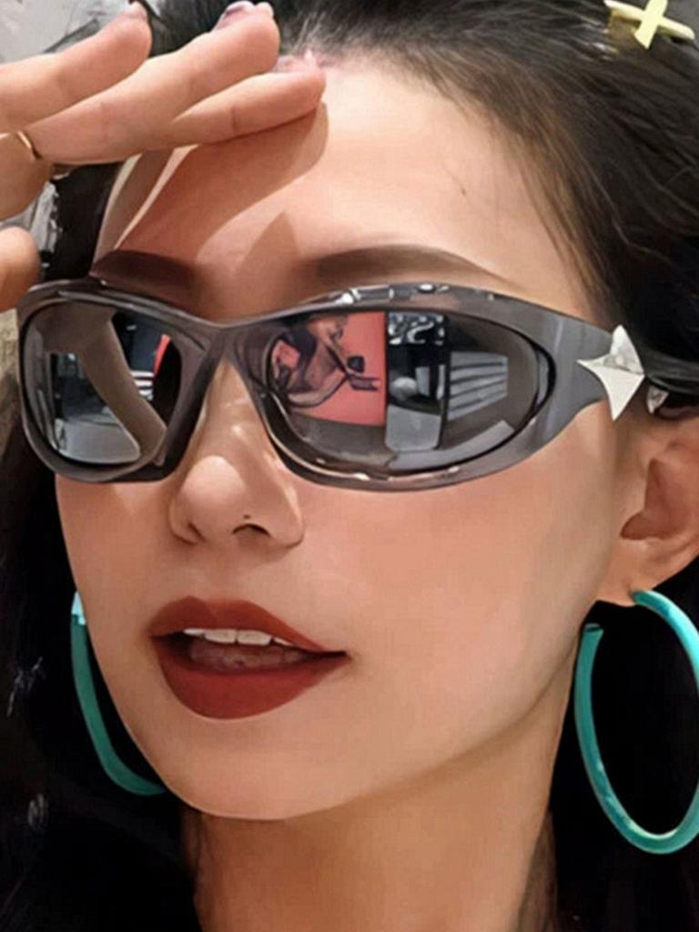 Stars with Sunglasses Cyberpunk Y2K Sunglasses Futuristic Spice Girls Street Sunglasses Ladies Sunglasses Men's Sunglasses