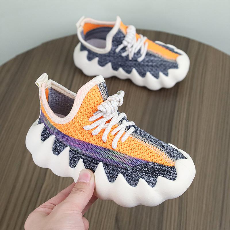 Middle children's sports shoes spring and autumn new soft-soled breathable fly-woven coconut shoes men's and women's children's casual shoes