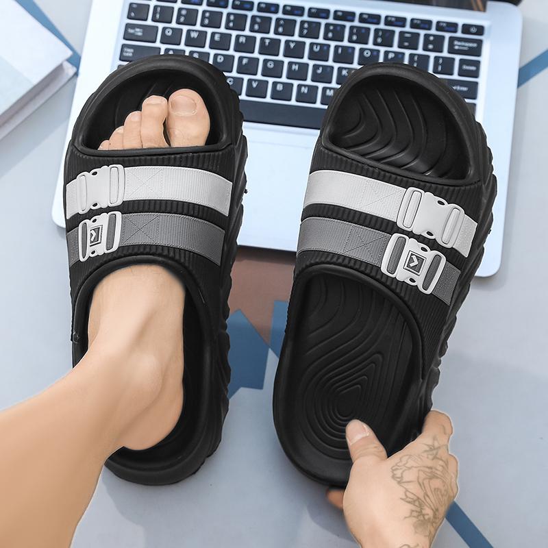 Fashion 2025 New Men's Slippers Indoor Outdoor Sandals Beach Comfortable Soft Slides Clogs Casual Shoes Men Home Slippers