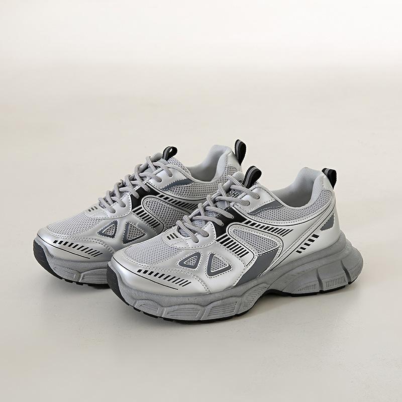 

High-value silver dad shoes for women s 2025 new spring thick-soled height-increasing versatile ins trendy and lightweight casual sports shoes 35 серебряный серый