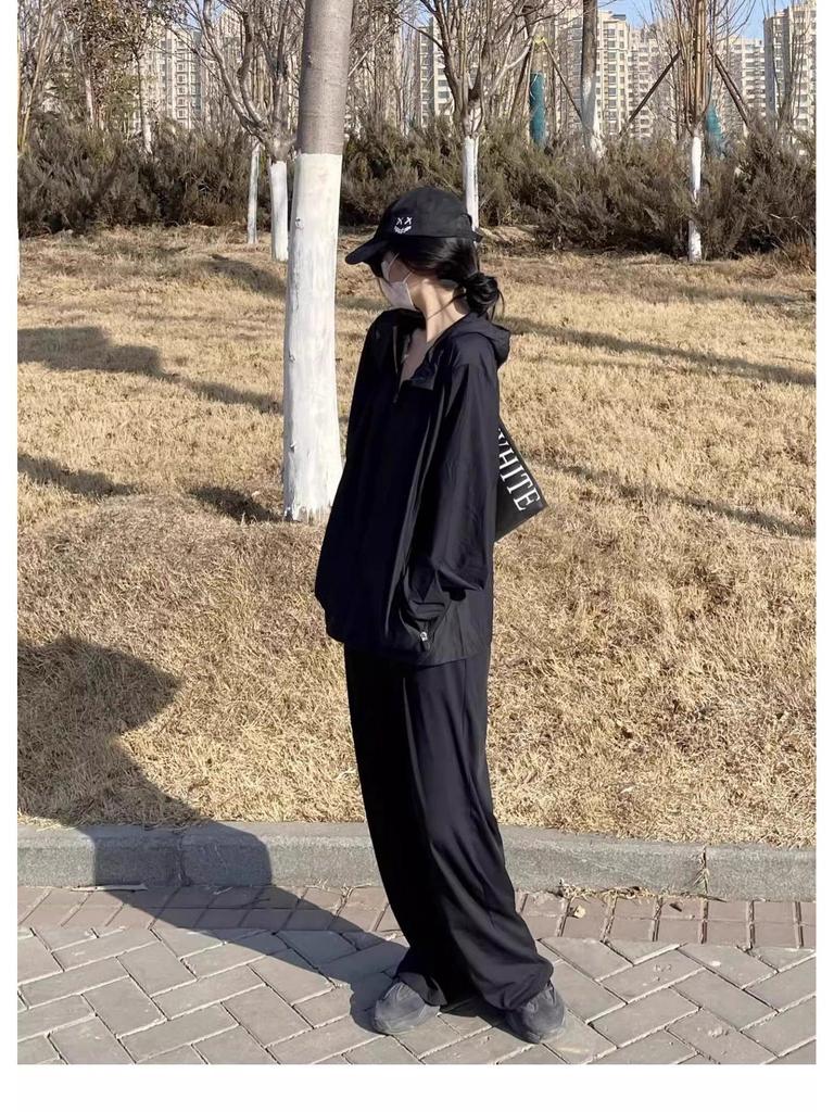 Women's 2025 Ice Silk Hooded UV Protection Summer Cardigan Jacket