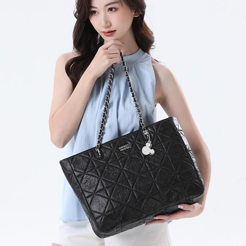 New Disney Mickey Series Polyurethane Synthetic Leather Tote Handbag, Shoulder Bag, Chain Bag Large Size Women's Black DHF41116-A