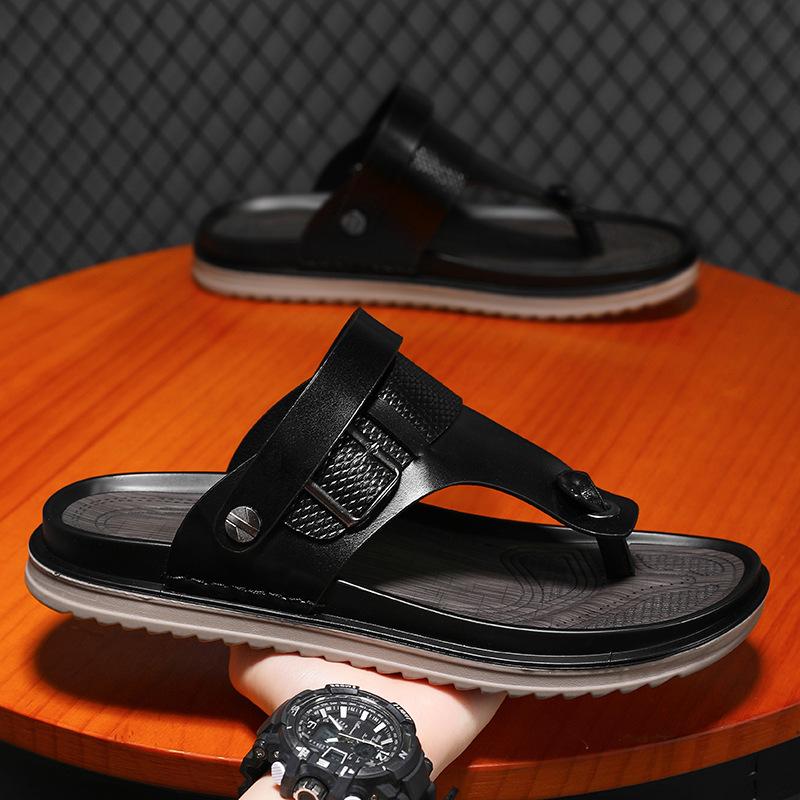 2025 Summer New Fashionable Versatile Sandals Thick-soled Shit-stepping Middle-aged Dad Sandals Travel Outdoor Beach Shoes