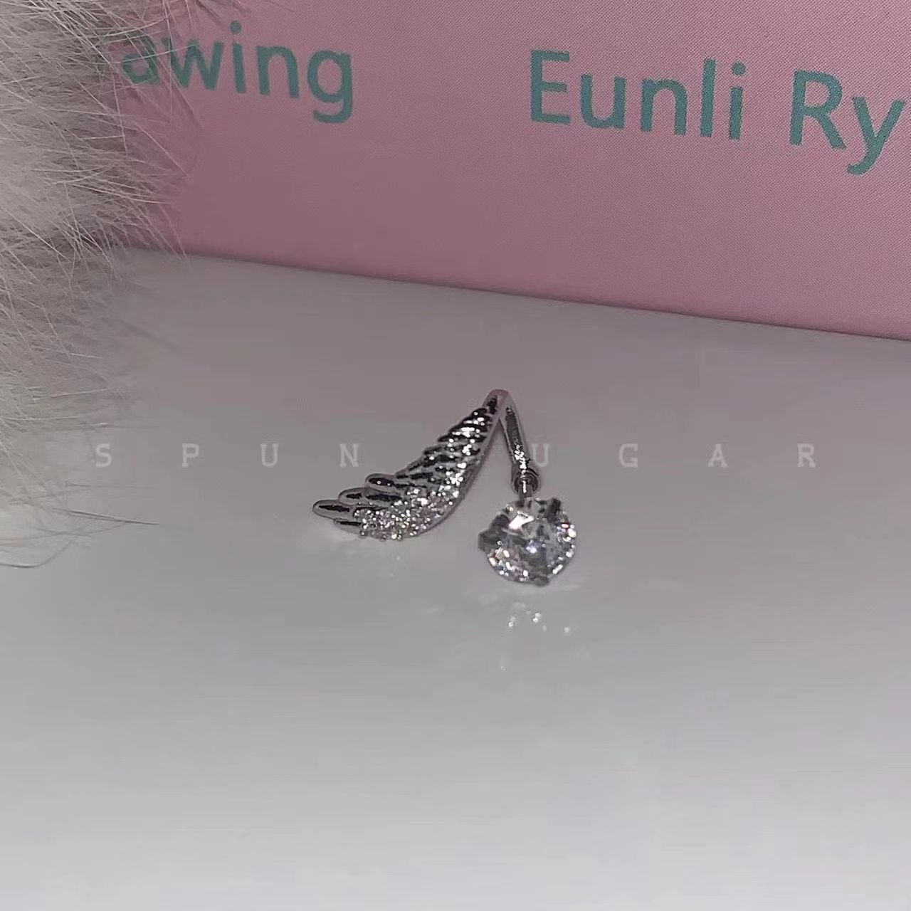 

Fashion Shiny Zircon Inlay Angel Wings Stainles Steel Piercing Stud Earring for Women Korean Charm Jewelry Accessories Y2K Gifts