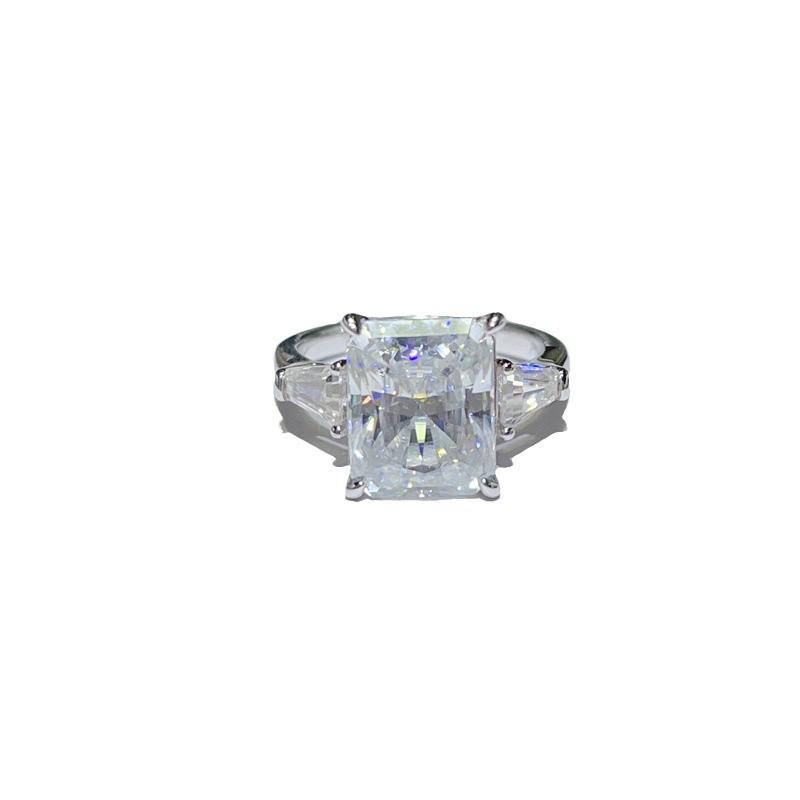 Women's Fashionable 5 Carat Fancy Cut Colored Moissanite Rings