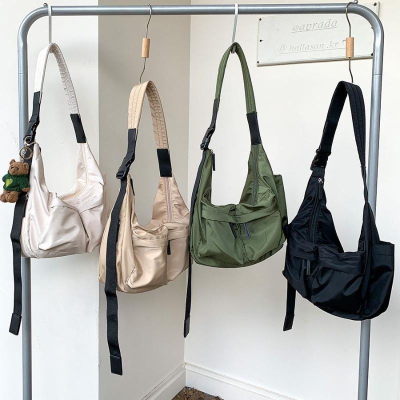 Casual Nylon Dumpling Bag Large Capacity Fashion Messenger Bag Women Niche High Sense Versatile Shoulder Bag Women