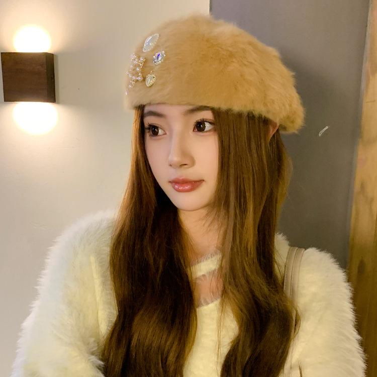 Autumn and winter sweet pearl rhinestone rabbit fur forward hat women's velvet warm face small beret painter hat