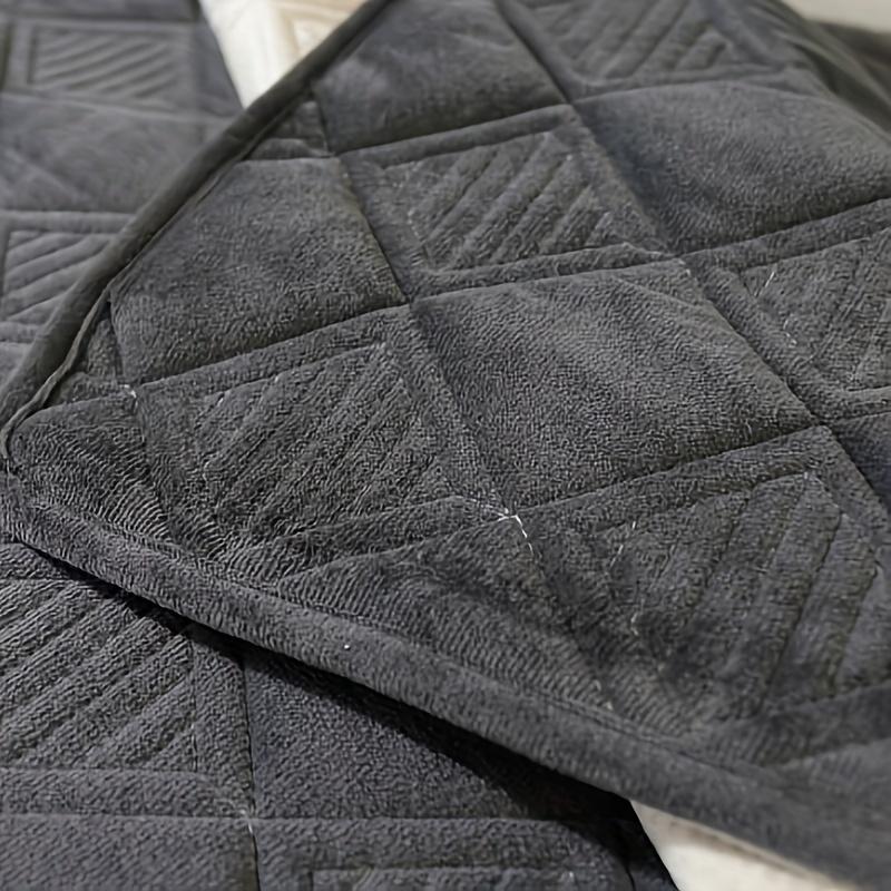 Short Plush Grey Color Sofa Towel European Brief Thicken Quilted Sofa Cover Slip Resistant European Couch Cover for Living Room