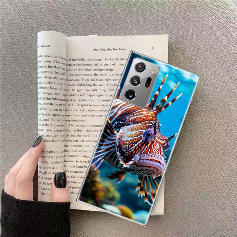Clown Fish in the Sea or Ocean Phone Case For Samsung Galaxy S25 Edge S24 S23 FE S22 S26 Ultra S21 S20 S10 Plus Capa Soft