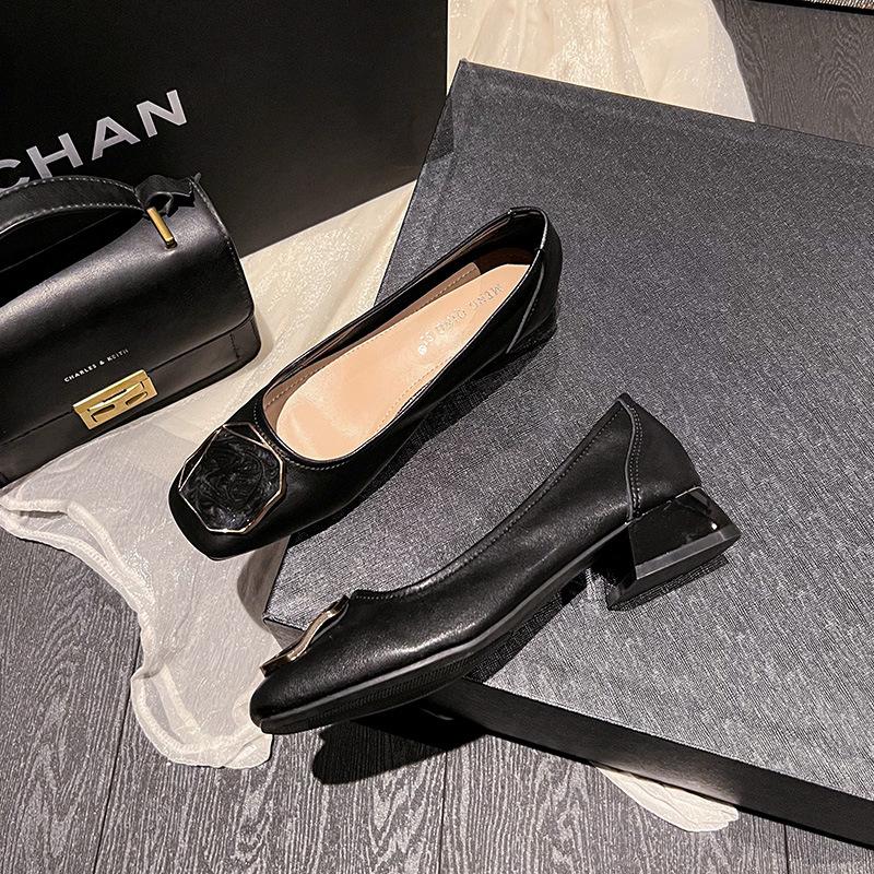 Coarse Heel Soft Leather Single Shoes Women's New Mid-heel Square Buckle Soft Leather Grandma Shoes Commuter Soft-soled Shoes