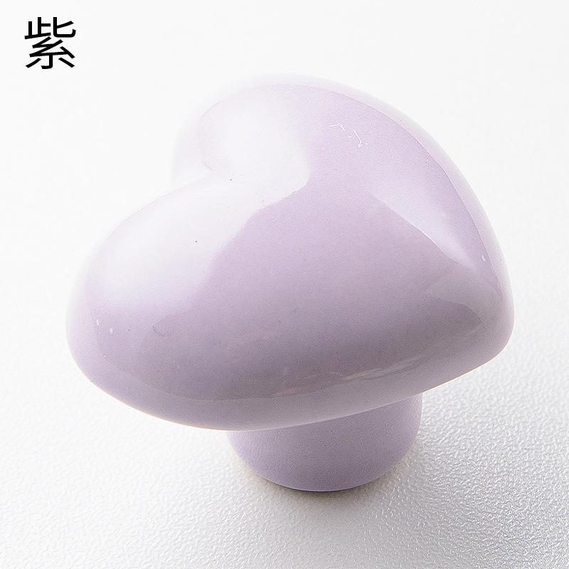 Keramická úchytka na dvířka skříňky ve tvaru srdce, úchytka na dětskou skříň