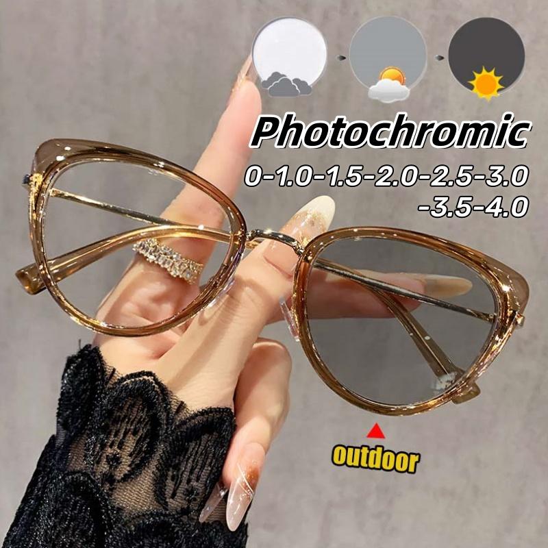 For Men and Women High-End Cat Eye Light Sensitive Color Changing Nearsighted Eyeglasses Vintage Style Metal Cozy Anti-Blue Eyeglasses 0 To -4.0