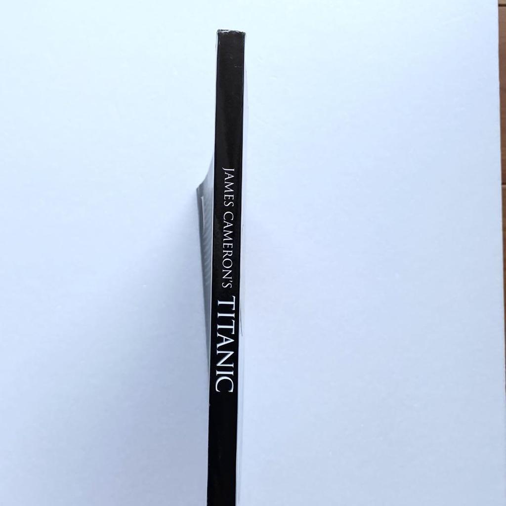 [USED] Titanic James Cameron's Titanic