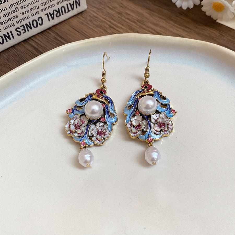 

Ethnic style diamond-set oil drop flower pearl pendant ear hook light luxury high-end earrings retro court style earrings women