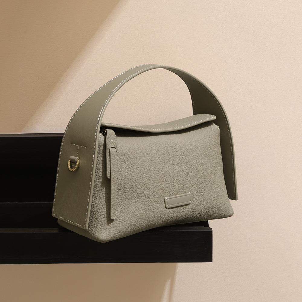 New First-layer Cowhide Pillow Bag, Retro Commuting Soft Leather Hanging Ears, Eaves Bag, Fashionable and Versatile Casual Style Handbag