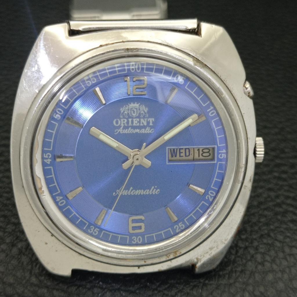 AUTOMATIC 46941 VINTAGE ORIENT JAPAN MENS BLUE COLOR DIAL WATCH a701882-5 R207-a701882