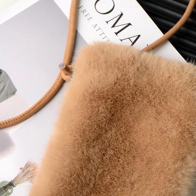 Women Plush Mobile Phone Bag  Mini Crossbody Bag Travel Walking Shopping Bag Winter Diagonal Coin Lipstick Earphone Bag