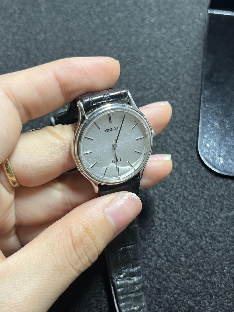

[USED] SEIKO Silver Leather Watch