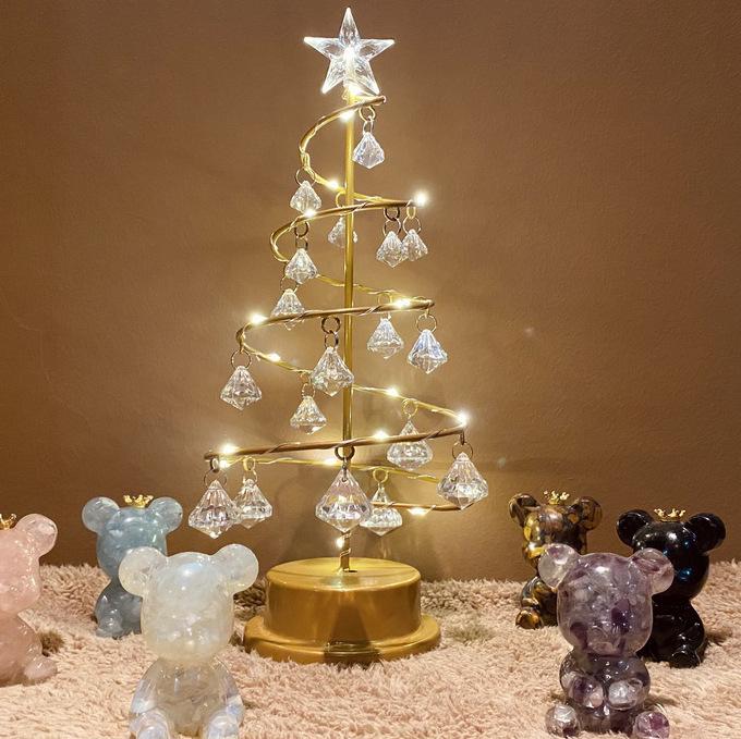 Светодиодная рождественская елка из железа, ночник: Светящаяся бриллиантовая настольная лампа для праздничного декора Crystal Diamond