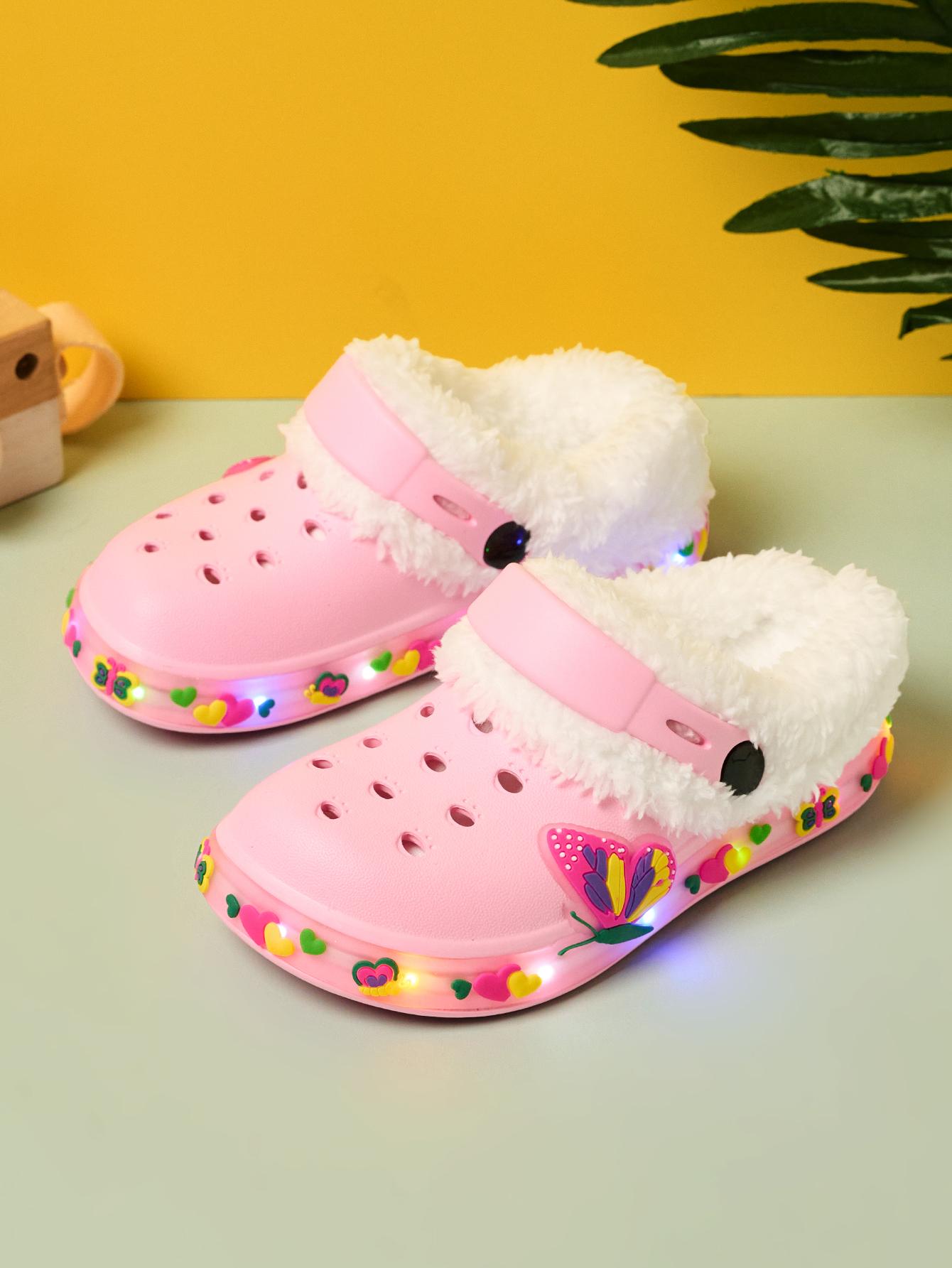 

Autumn and winter fashionable, casual and comfortable home shoes for boys and girls with plush holes 25