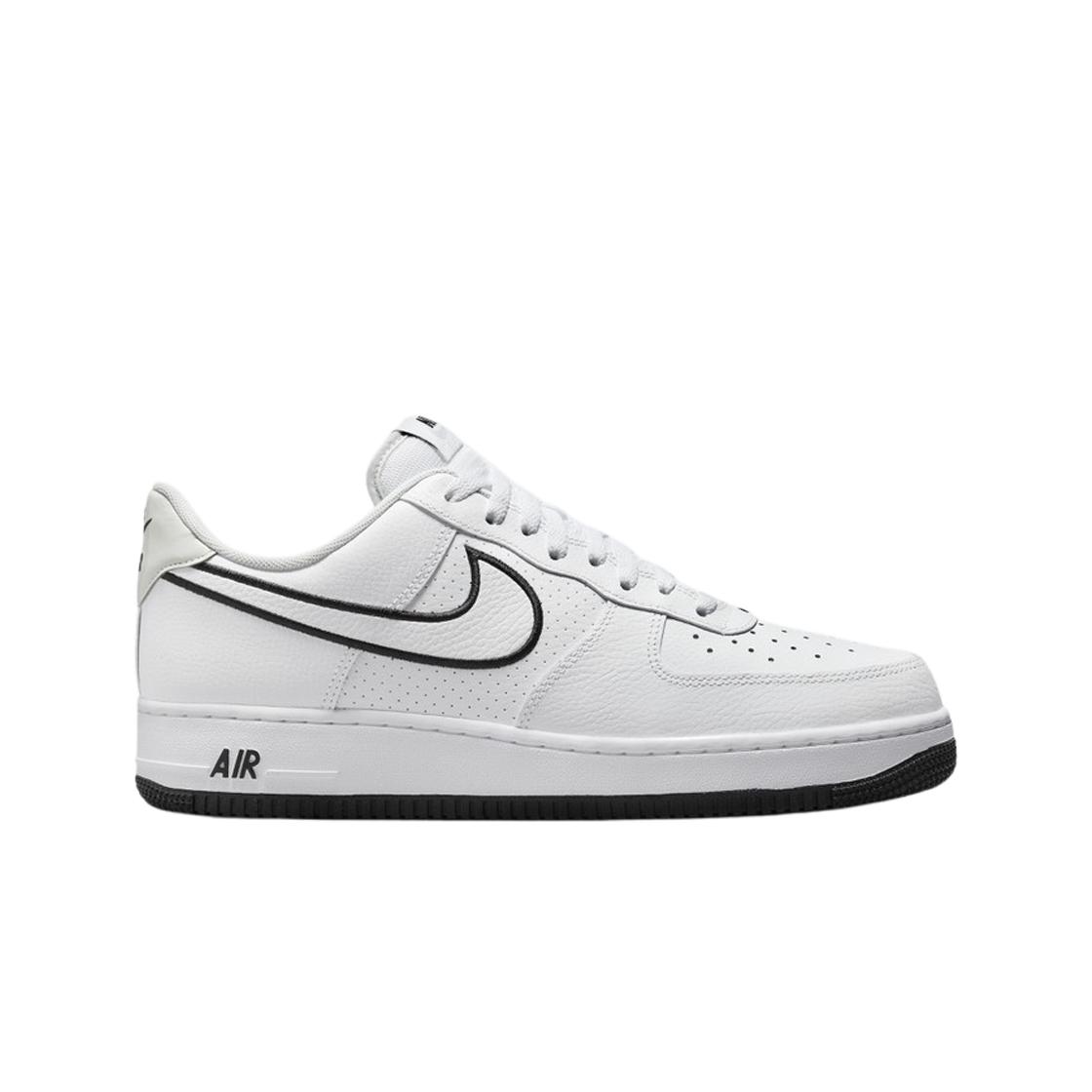 

Nike Air Force 1 07 White Black 250