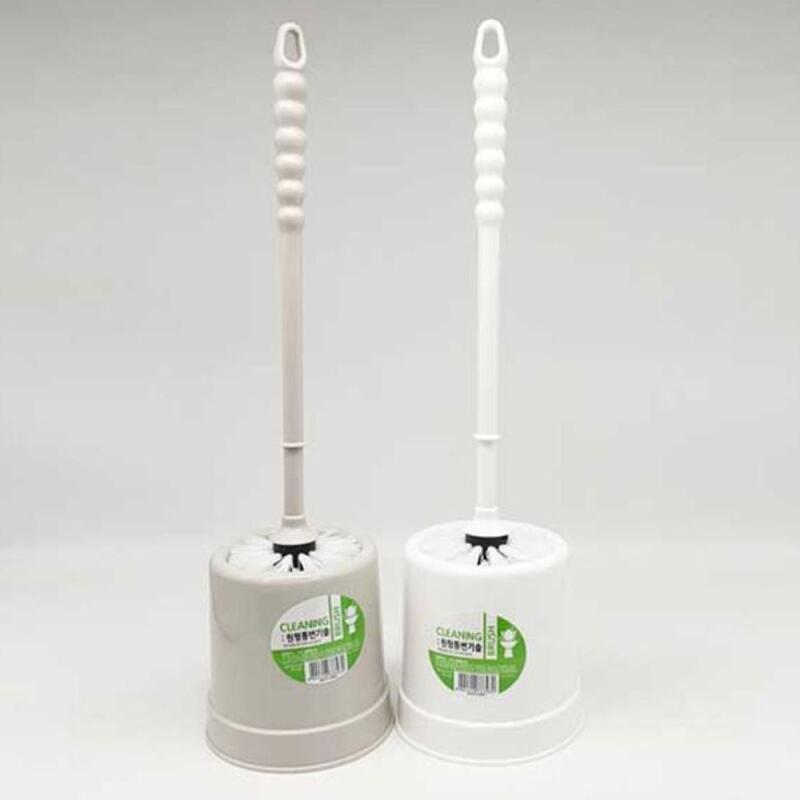 

1 bathroom cleaning brush