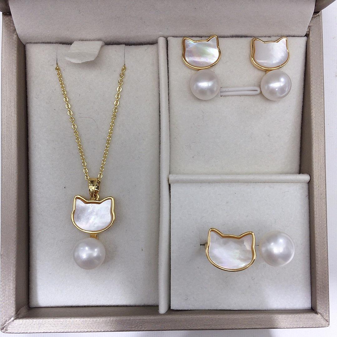 Набор украшений с натуральным пресноводным жемчугом в виде котят - Серьги, Подвеска и Кольцо