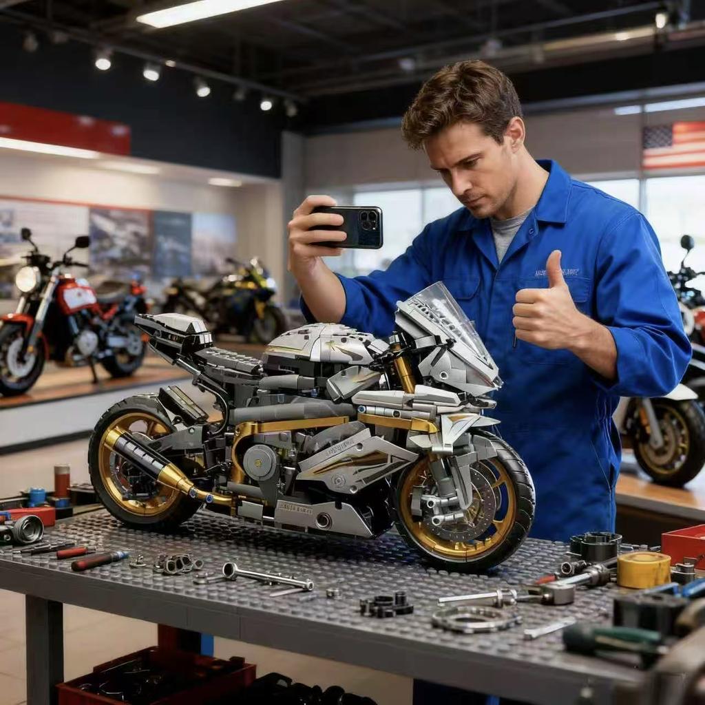 Non-Toxic 2431-Piece White Gold Motorcycle Building Blocks Easy Assembly Gift For Ages 14+
