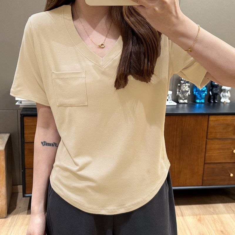 

Plus Size Pocket Minimalist V-neck Short Sleeve Loose Top T-shirt Apricot S [recommended 42.50 kg-57.50 kg wear]]