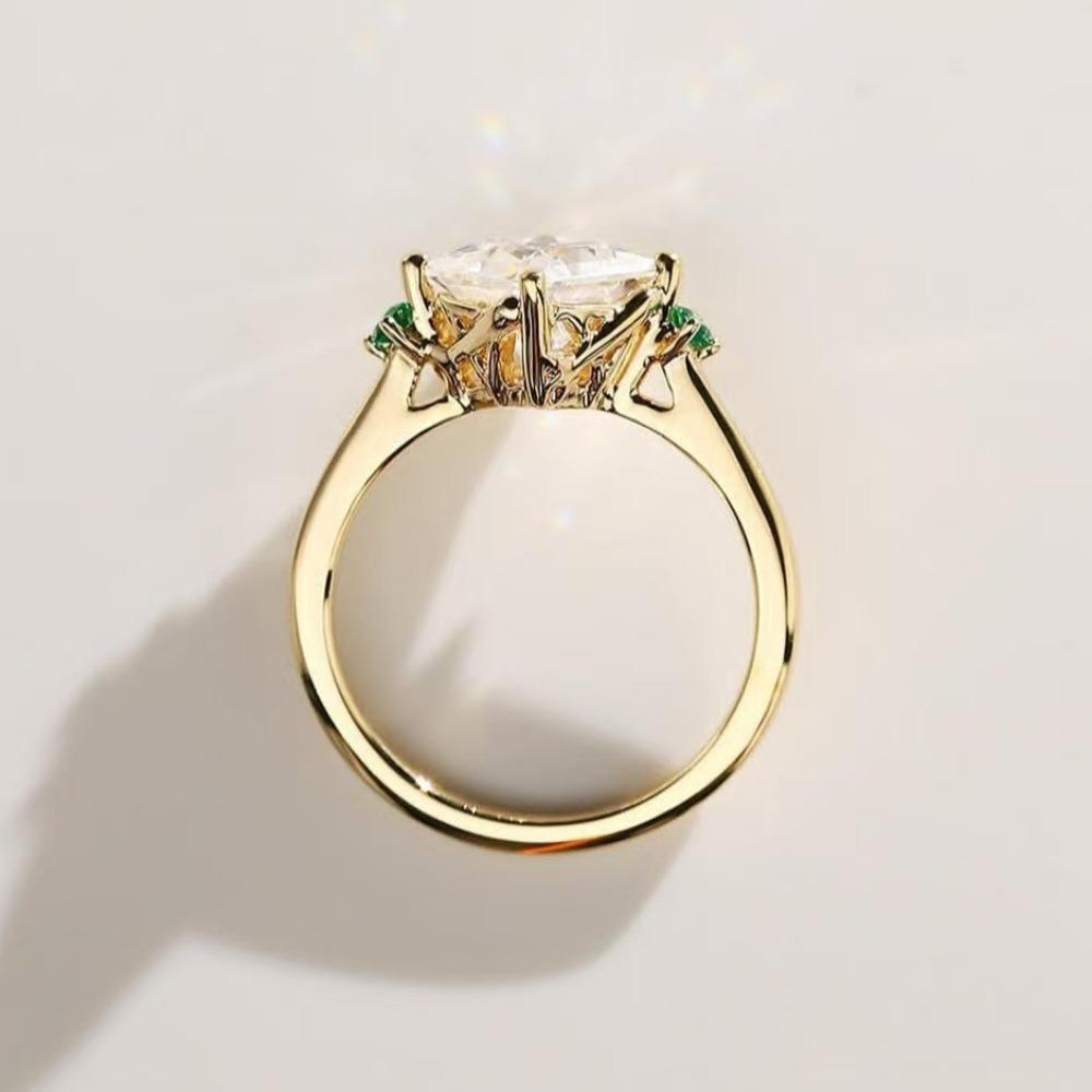 Luxuriöser neuer vergoldeter Ring mit quadratischem Zirkonia-Inlay, einfacher und kleiner Schmuck für Damen