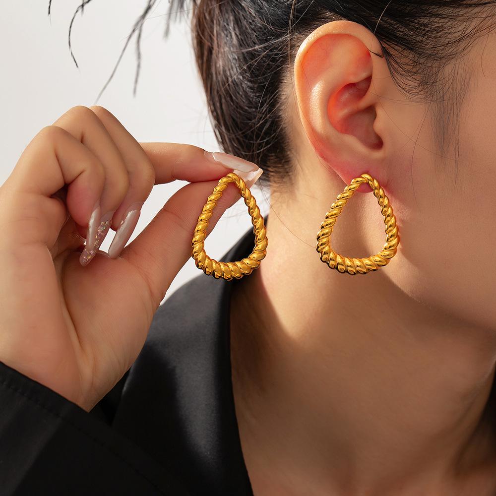 European & American Geometric Triangle Titanium Steel Earrings - Niche Design, Fashionable & Simple