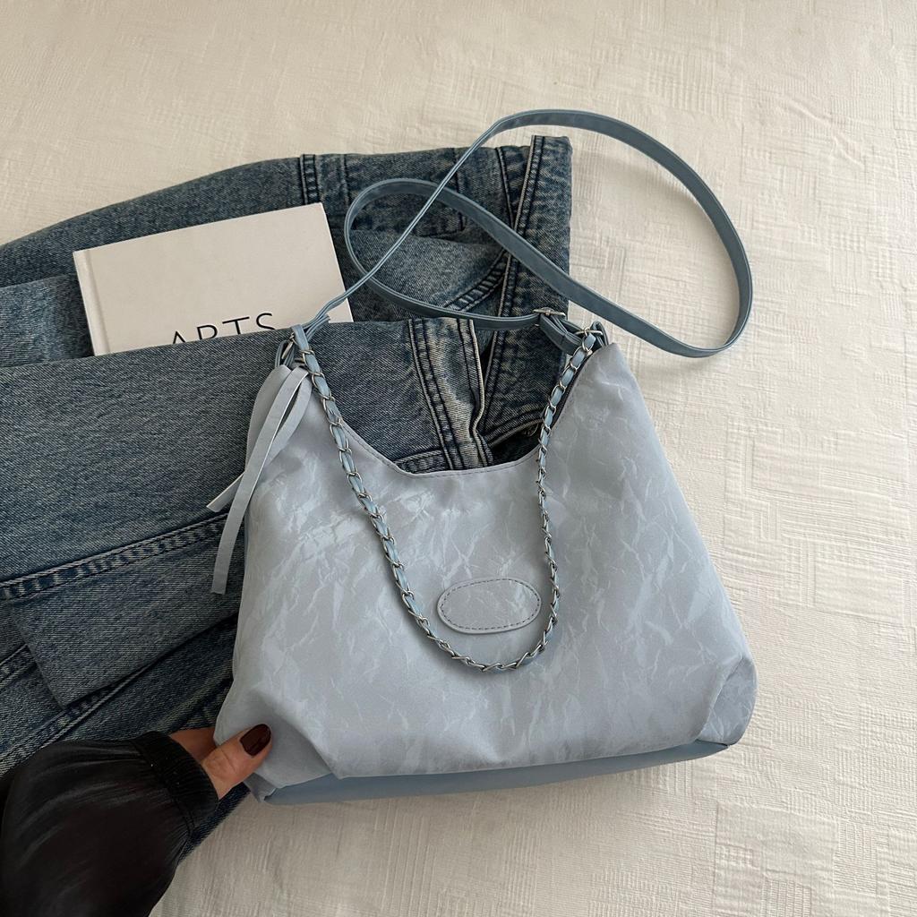 Neue Sommer-Ketten-Pendeltasche, Lässige Studenten-Weichgesicht-Großraumtasche für Damen, Mode Einzelschulter-Umhängetaschen