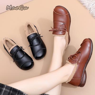 Comfortable Ladies Flat Shoes Women's Soft Sole Non-Slip Casual Shoes for Daily Walking Slip On Short Plush Loafers Warm Winter