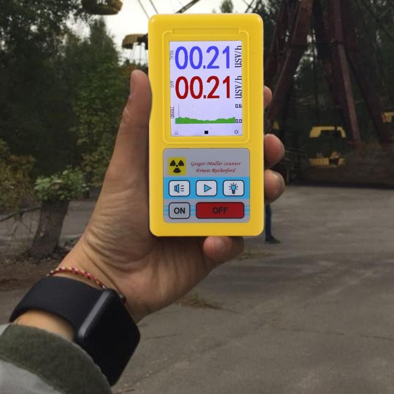 Small Size Radiation Detection Meter Long Lifespans Plastic Housing Ideal for Material Testing and Safety Checking